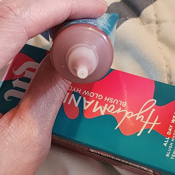 New Urban Decay Hydromaniac Dewy Liquid Blush Rebellious - Picture 12 of 12